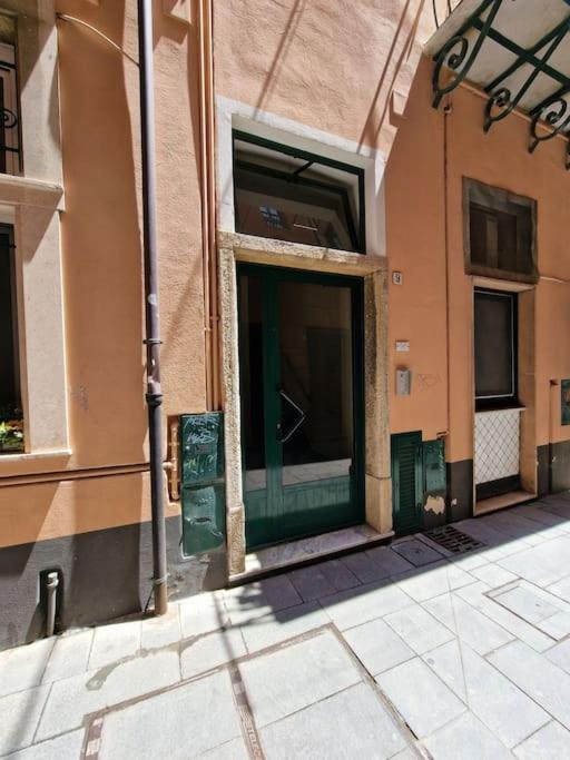 Silver Sands Finale Ligure - Traditional Apartment - 4 Beds & Terrace By The Beach מראה חיצוני תמונה