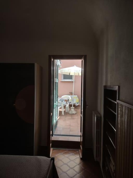 Silver Sands Finale Ligure - Traditional Apartment - 4 Beds & Terrace By The Beach מראה חיצוני תמונה